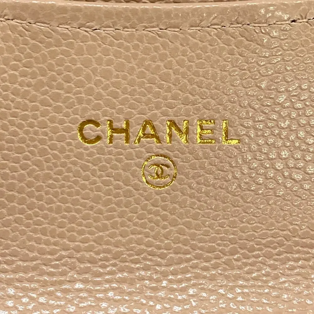 Chanel Matelasse Card Case AP0214